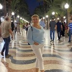 Svetlana, 61 (2 , 0 )