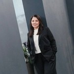 Tatiana, 43